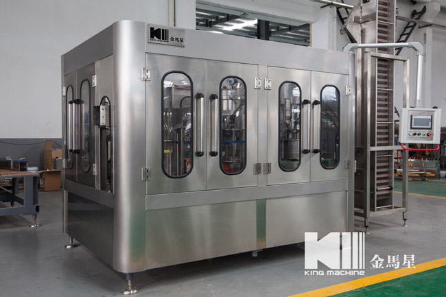簡析純凈水灌裝生產(chǎn)線發(fā)展方向
