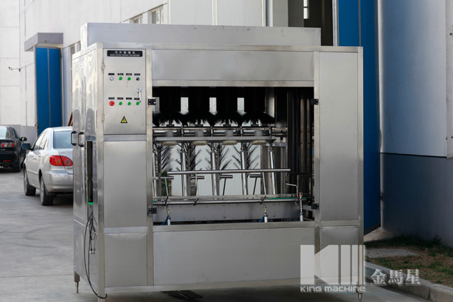   易拉罐飲料灌裝生產(chǎn)線維護清洗技術(shù)要點